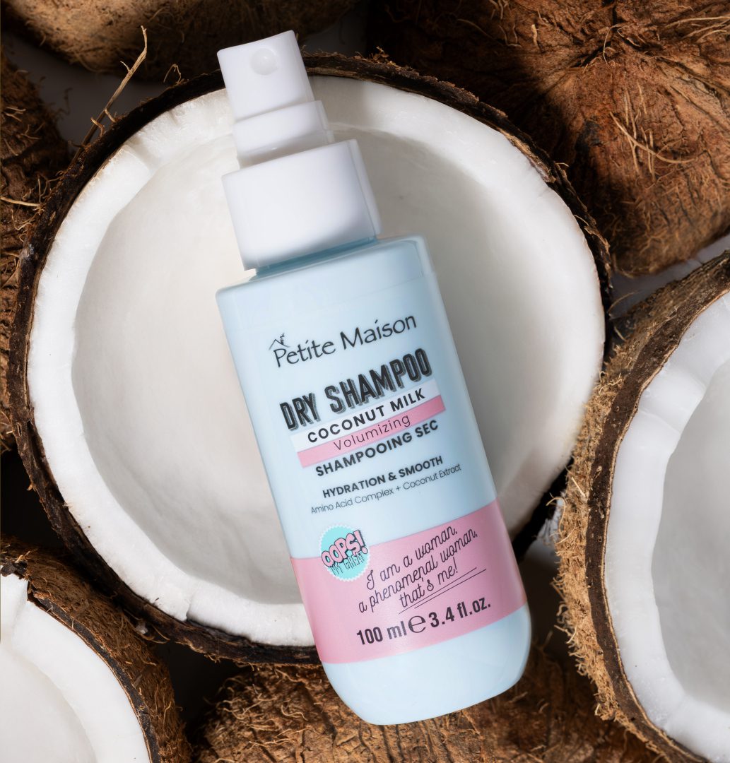 Petite Maison <br> Volumizing Coconut Milk Dry Shampoo - Image 3
